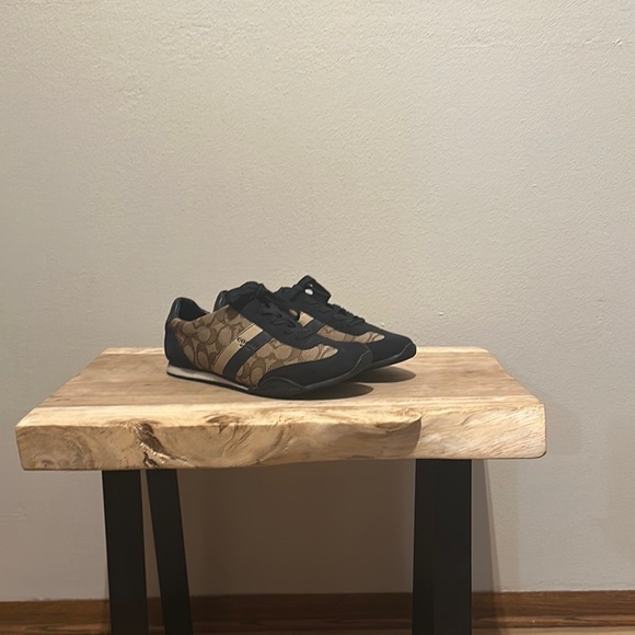 Coach Woman’s Navy and Brown Sneakers - Picture 2 of 9